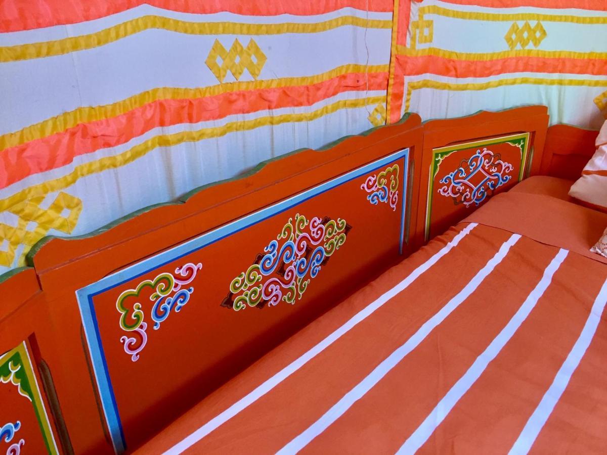 Yourte Mongole Huriel Exterior foto